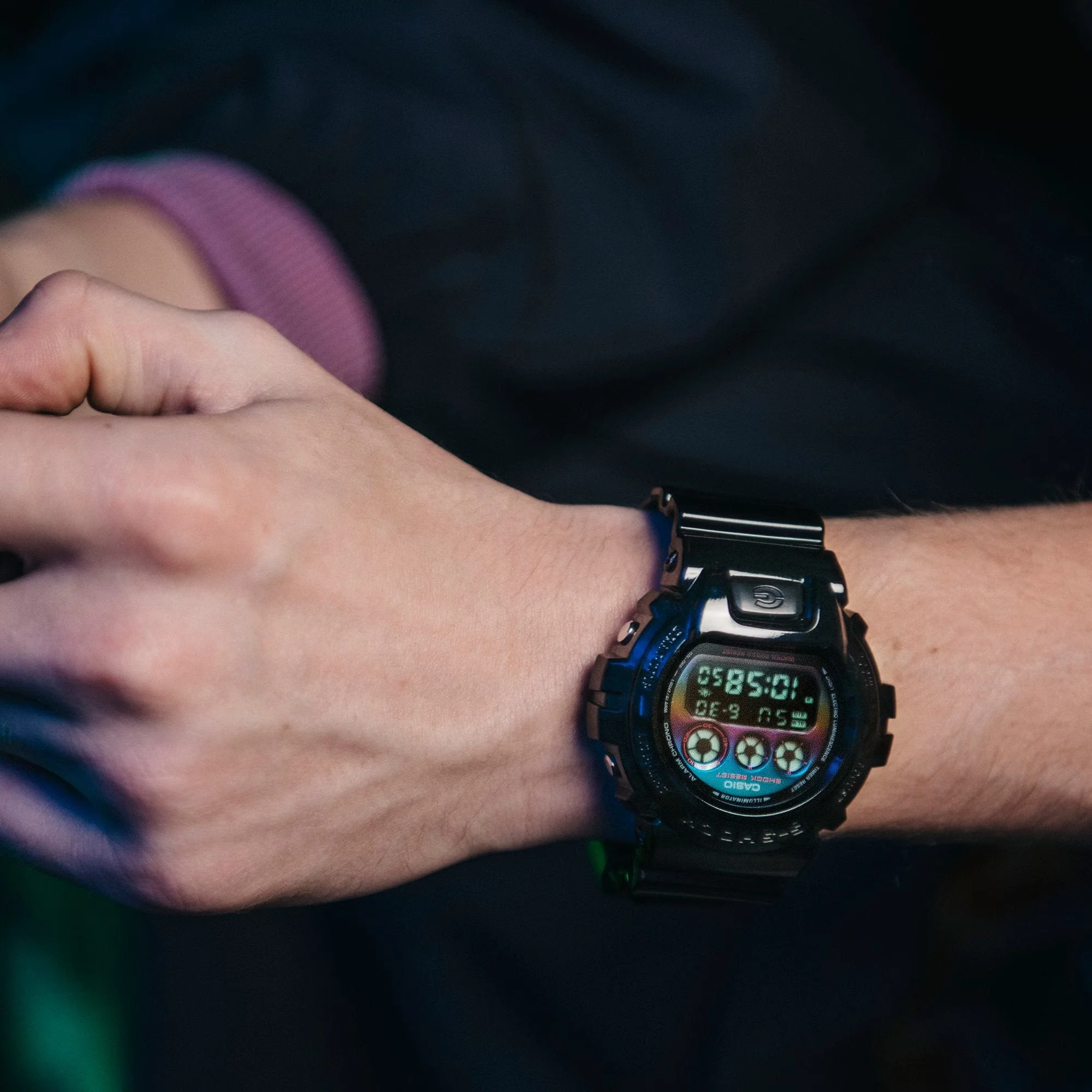 Casio G-Shock (DW6900RGB-1) - Image 9