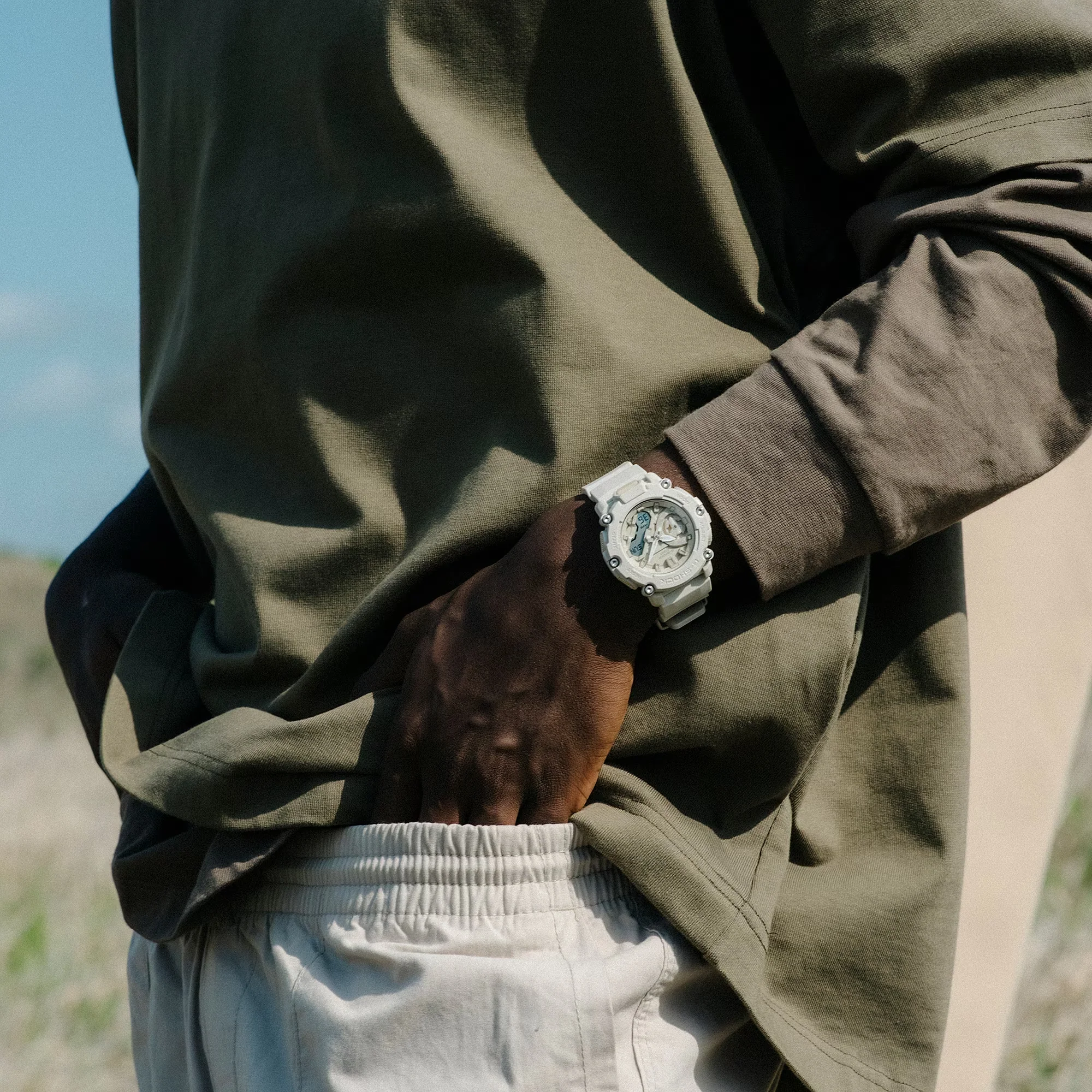Casio G-Shock (GA-2200NC-7A) - Image 2