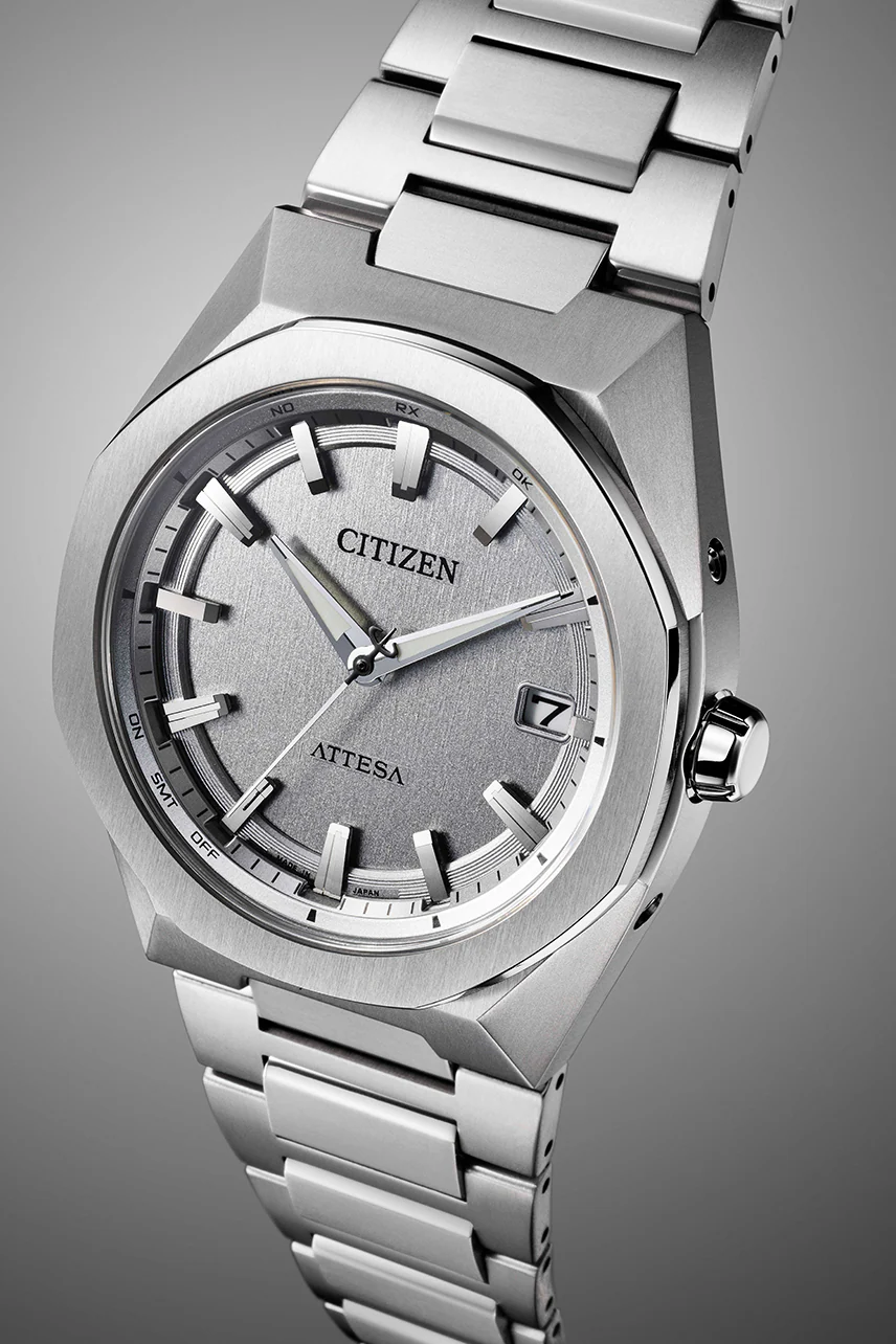 Citizen Radio Controlled (CB3040-56H) - Image 4