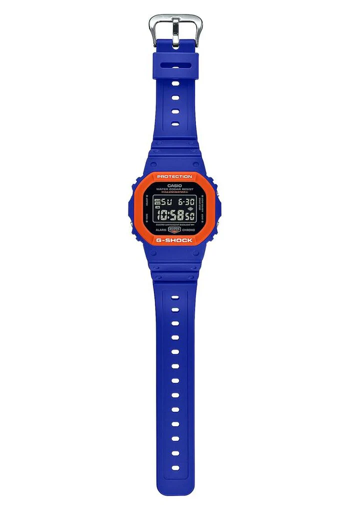 Casio G-Shock (DW5610SC-2) - Image 2