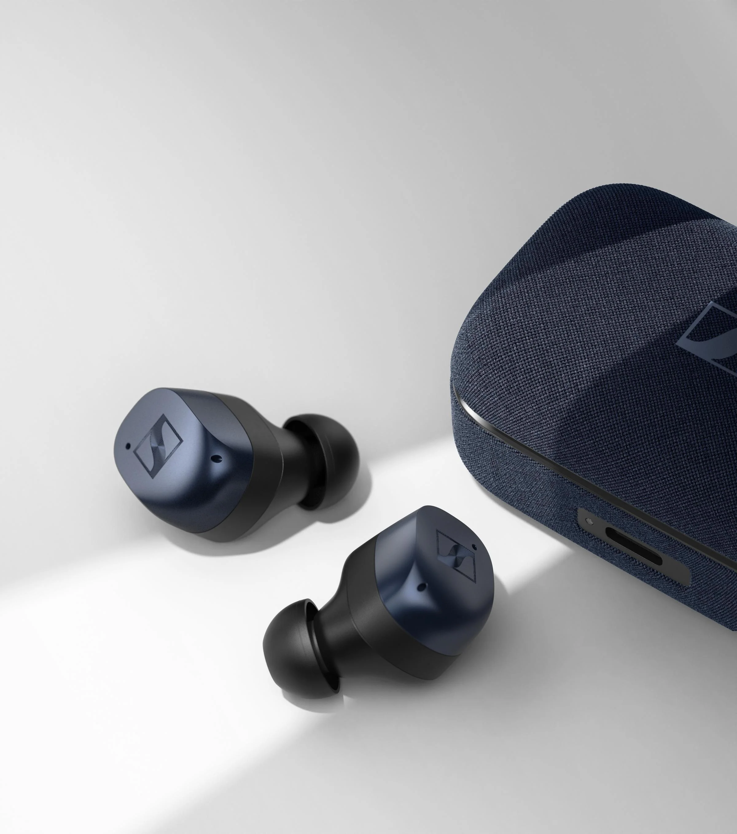Sennheiser MOMENTUM True Wireless 4 earphone - Denim (Retail price: $2000) - Image 6