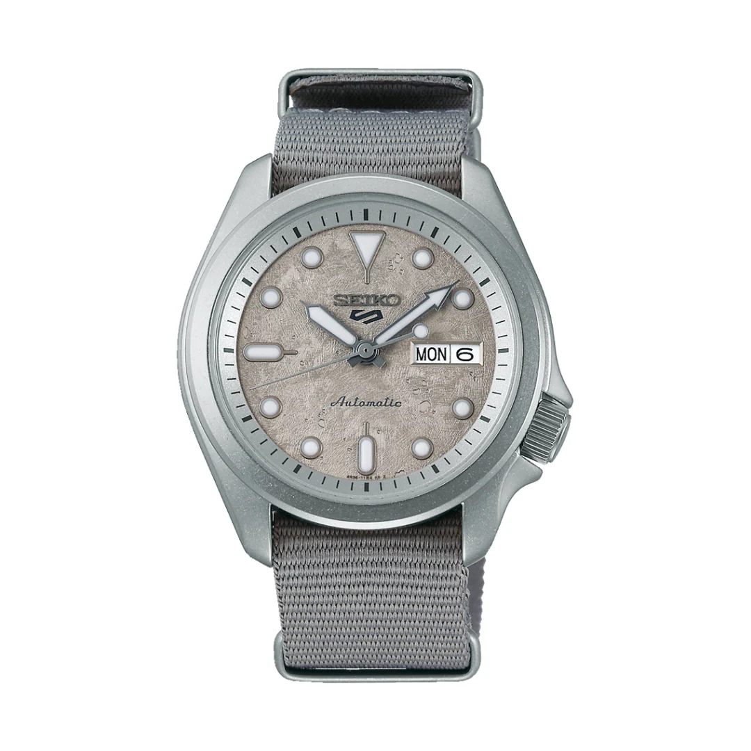 Seiko 5 Sports (SRPG63K1)