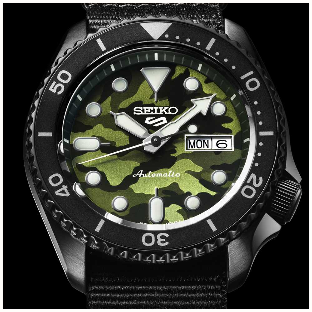 Seiko 5 Sports (SRPJ37K1) - Image 2