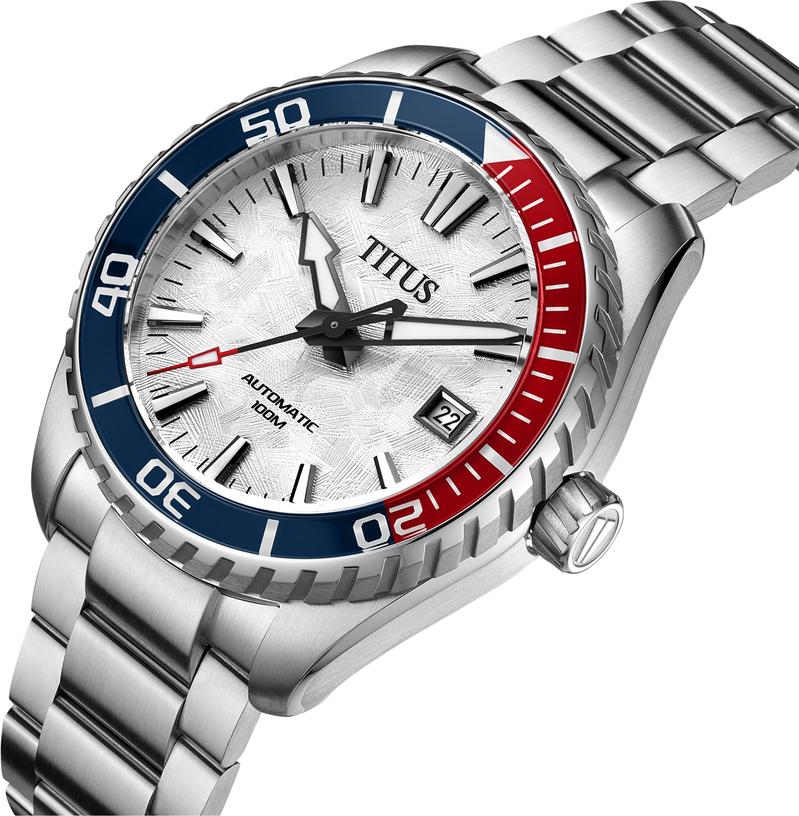 Saber 3 Hands Date Automatic Stainless Steel Watch W06-03423-003 - Image 2